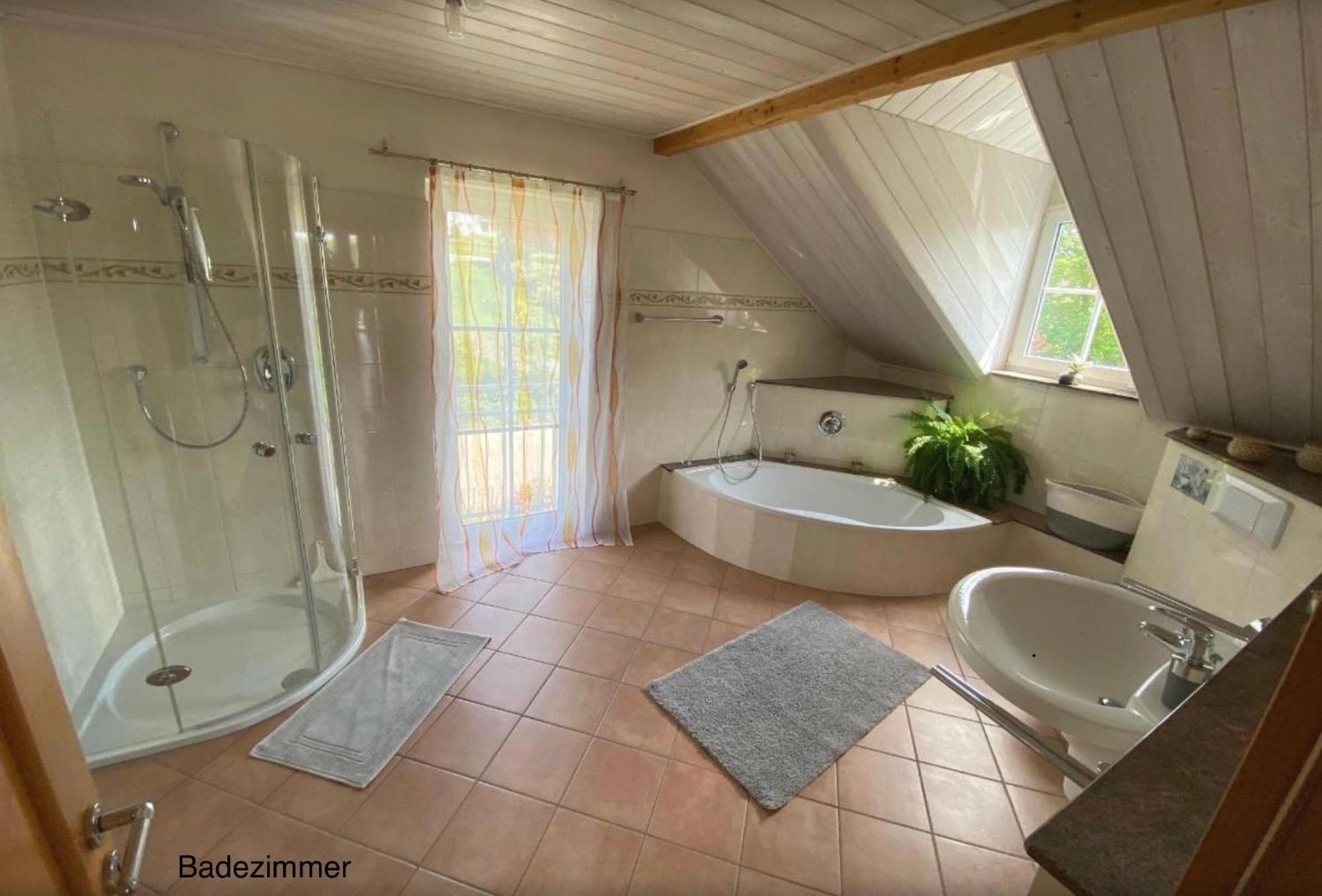 Апартаменты Wohlfuehloase Am Michelsberg Бад-Мюнстерайфель Экстерьер фото